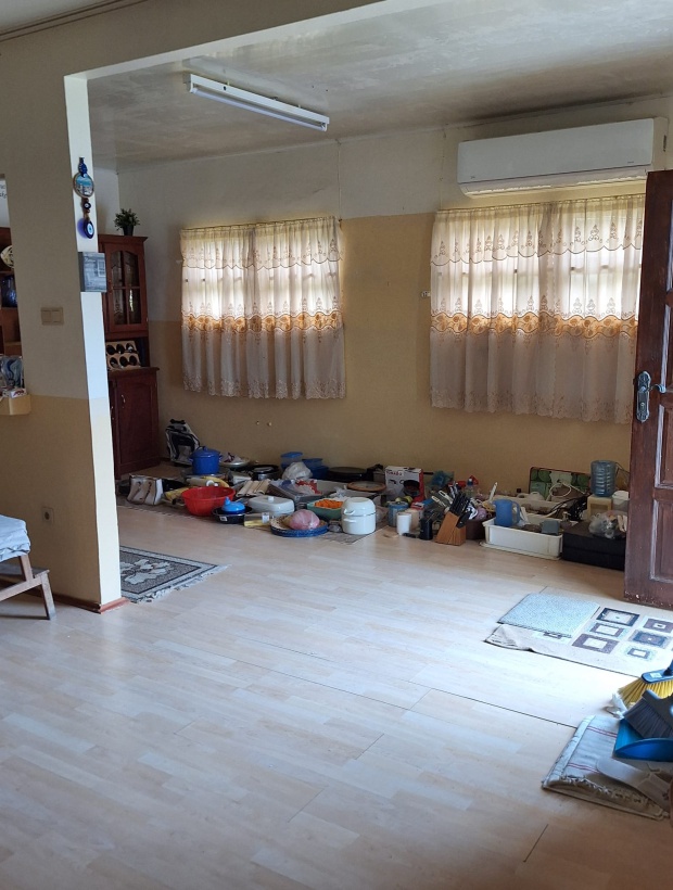 Kwatta, 3 Bedrooms Bedrooms, ,2 BathroomsBathrooms,Woning,Te koop,1174