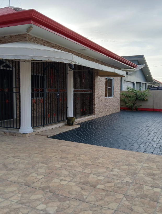 Noord, Bridge Village, 3 Bedrooms Bedrooms, ,2 BathroomsBathrooms,Woning,Te huur,Noord,1179 Noord, Bridge Village, 3 Bedrooms Bedrooms, ,2 BathroomsBathrooms,Woning,Te huur,Noord,1179