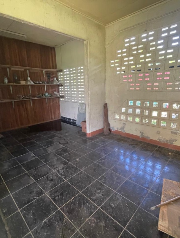 Para, 4 Bedrooms Bedrooms, ,2 BathroomsBathrooms,Woning,Te koop,1185