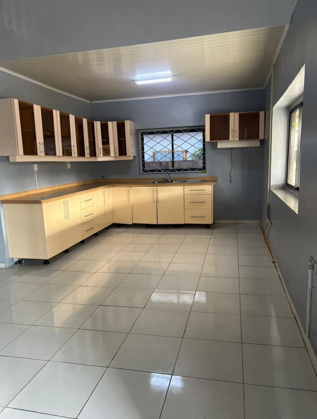 Kasabaholo, Idoeweg, 4 Bedrooms Bedrooms, ,2 BathroomsBathrooms,Woning,Te huur,Kasabaholo,1197